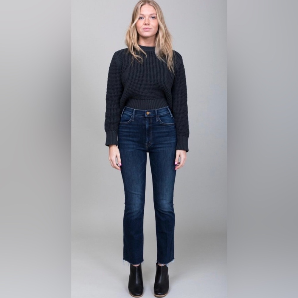 MOTHER Hustler Ankle Fray Jeans in Teaming Up